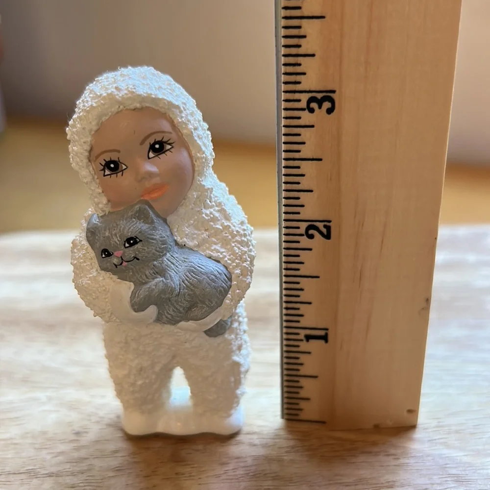 Vintage Miniature Ceramic Eskimo Like Figure Holding A Gray Kitty Cat Figurine